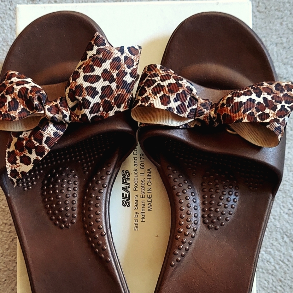 Okal OkaBee Womens Sandal